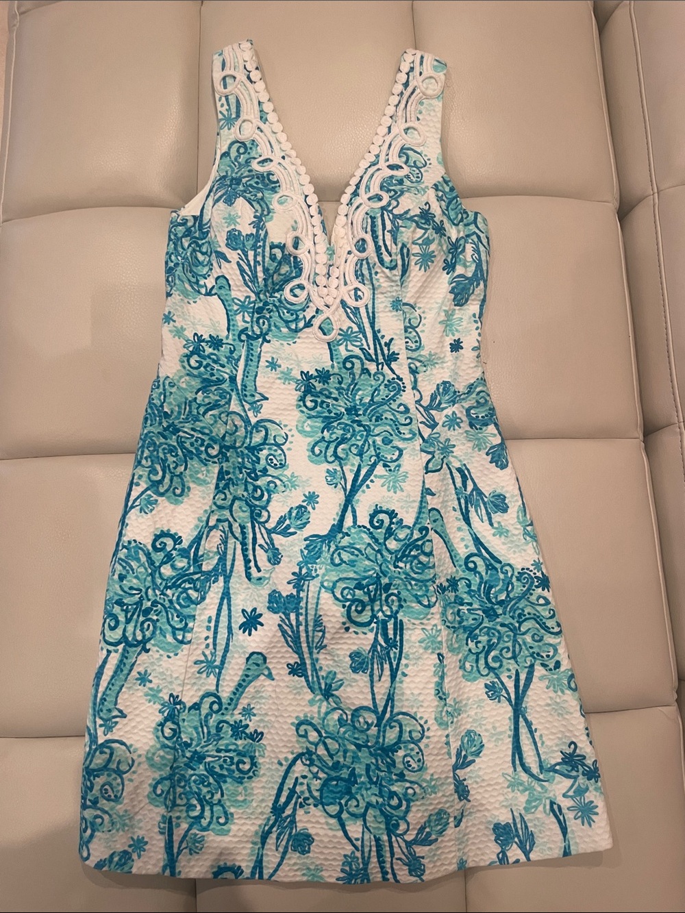 Lilly Pulitzer Brynn White Dress with Turquoise Floral Print size 2